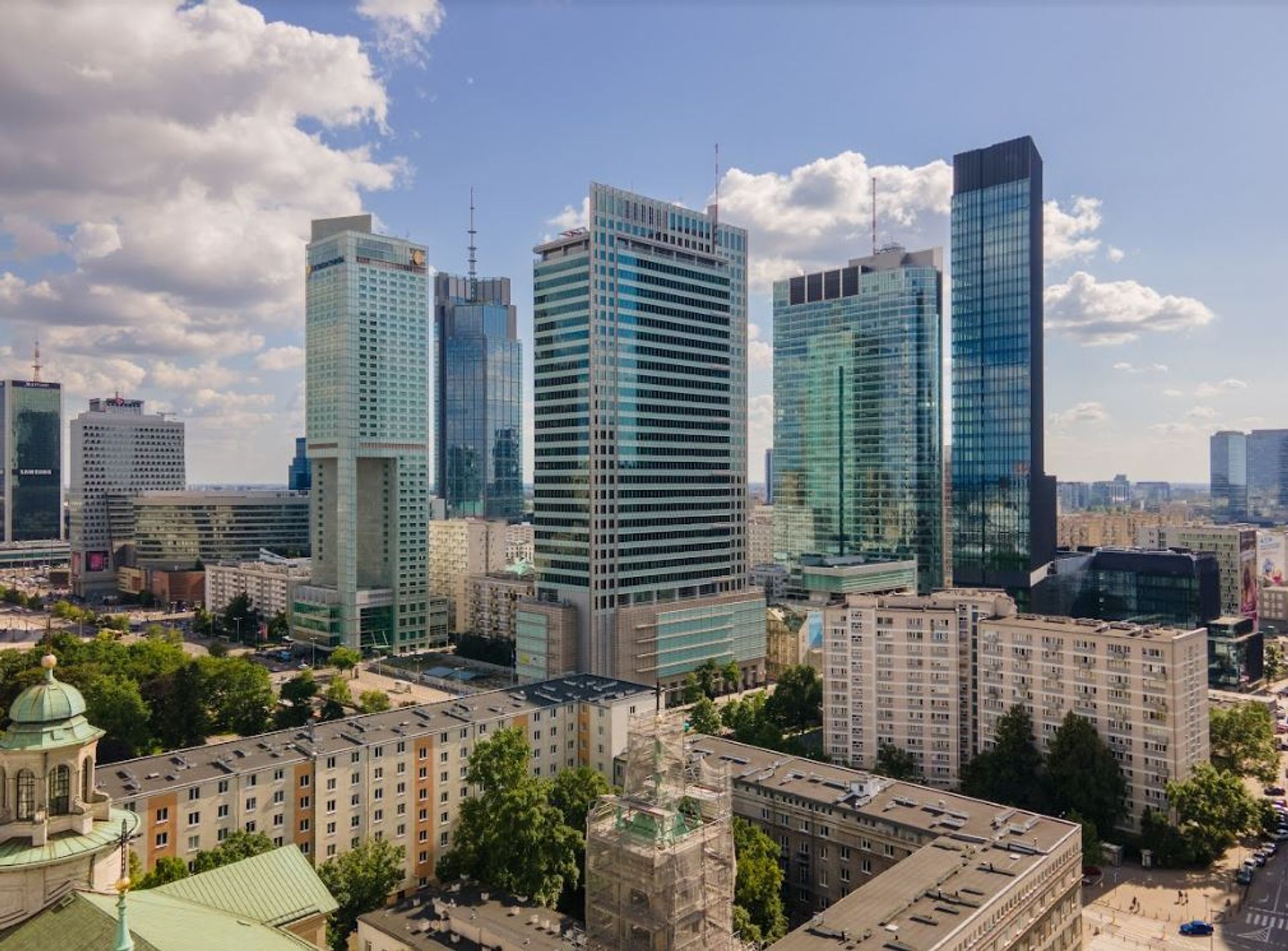 Pierwsze sześć miesięcy 2022 r. przyniosło rekordowe wyniki na rynku biurowym w Warszawie