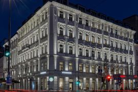 Luksusowy, butikowy biurowiec w centrum Warszawy sprzedany