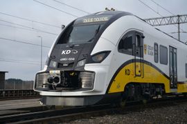 Nowe pociągi Elf 2 w barwach Kolei Dolnośląskich wyruszą na trasę z Wrocławia do Jelcza-Laskowic