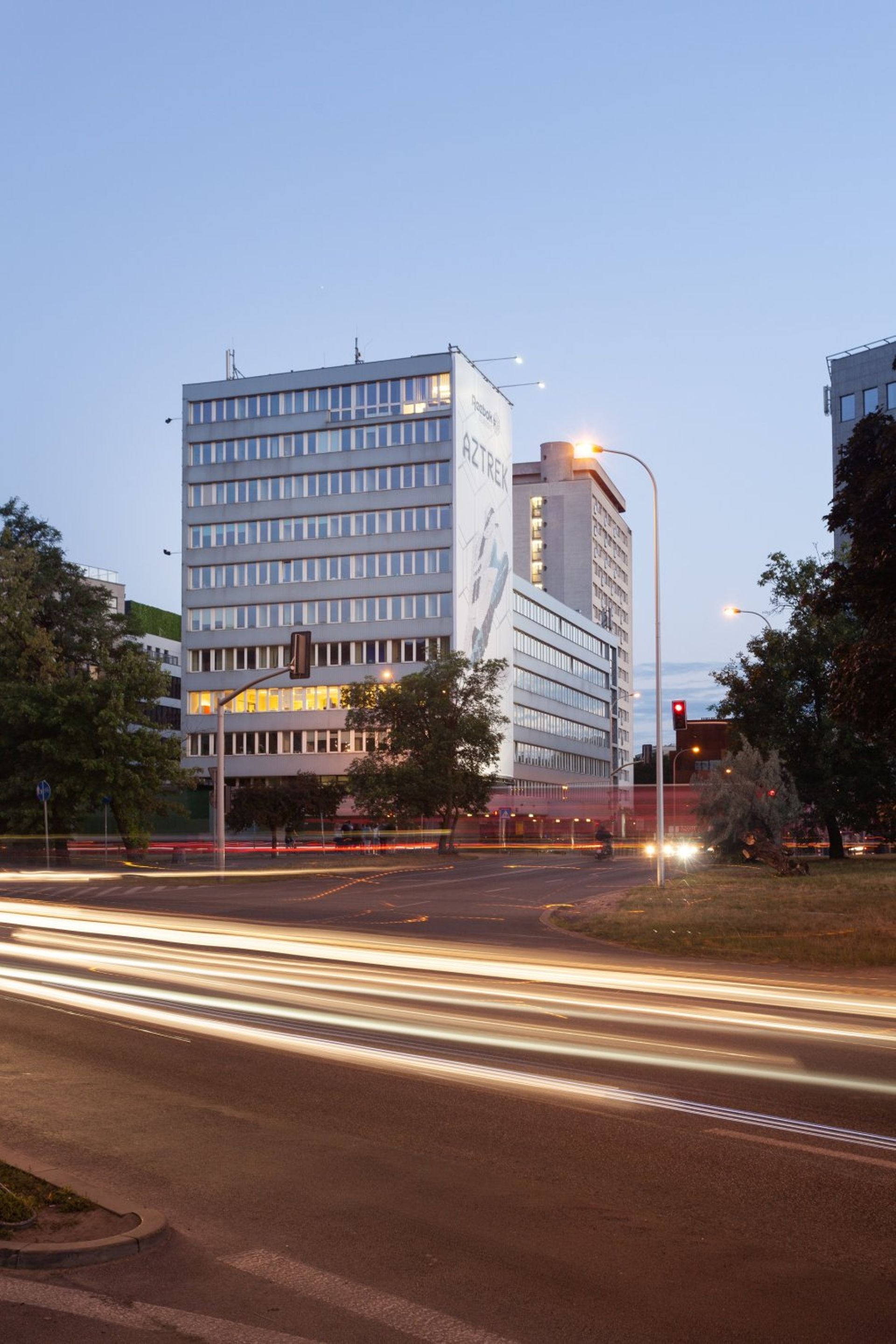  Biurowiec w centrum Warszawy zostanie przekształcony w nowoczesny dom studencki