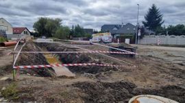 Ruszyła modernizacja infrastruktury drogowej w Chrząstawie Małej i Dobrzykowicach w gminie Czernica