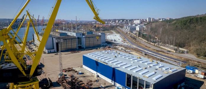 W PGZ Stoczni Wojennej w Gdyni realizowana jest kolejna duża inwestycja [FILM]
