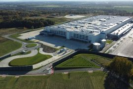 1000 miejsc pracy. Amazon uruchomił w woj. śląskim 11. centrum logistyczne w Polsce