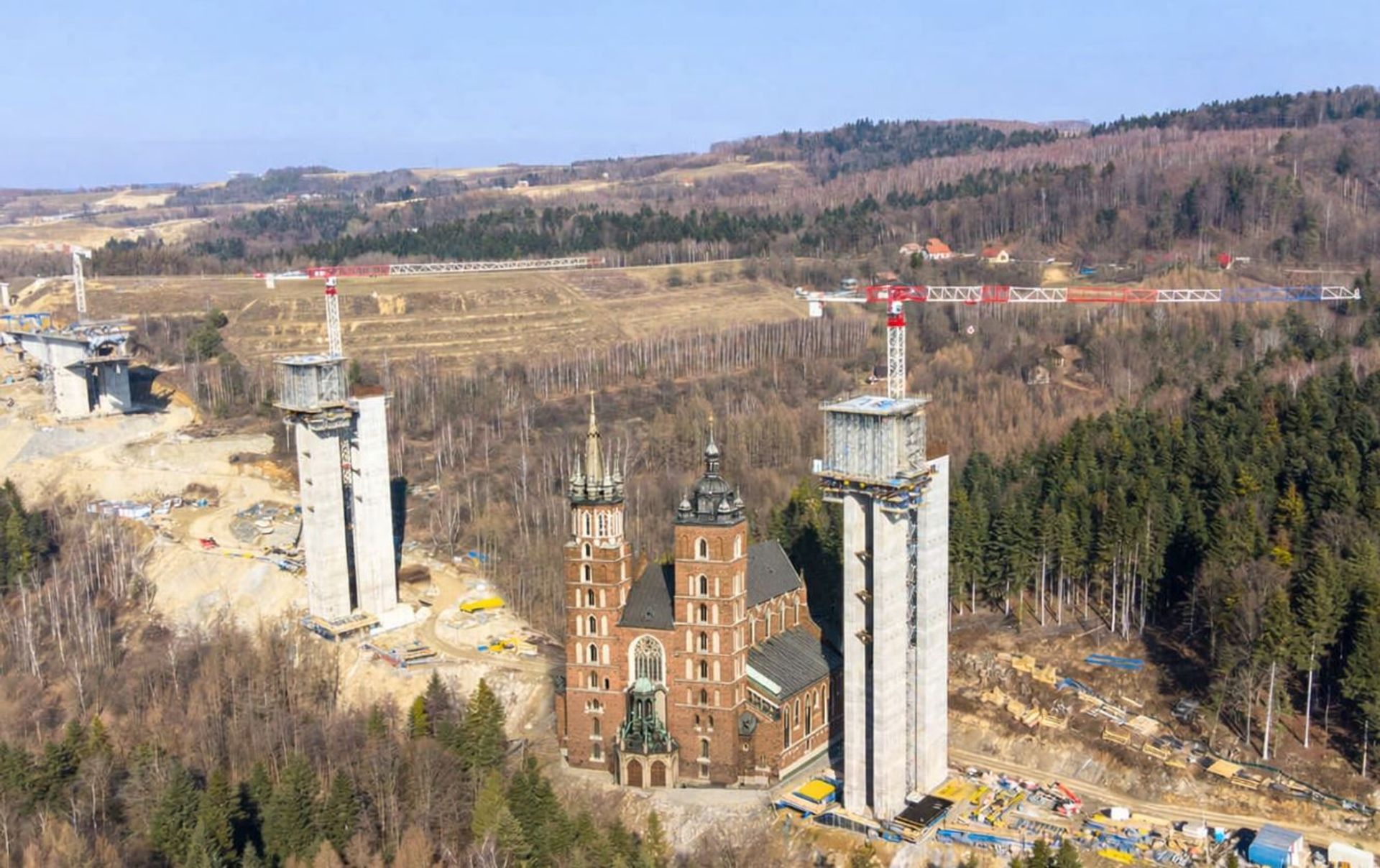 Na Podkarpaciu powstaje najwyższa estakada drogowa w Polsce. Skala robi wrażenie! 