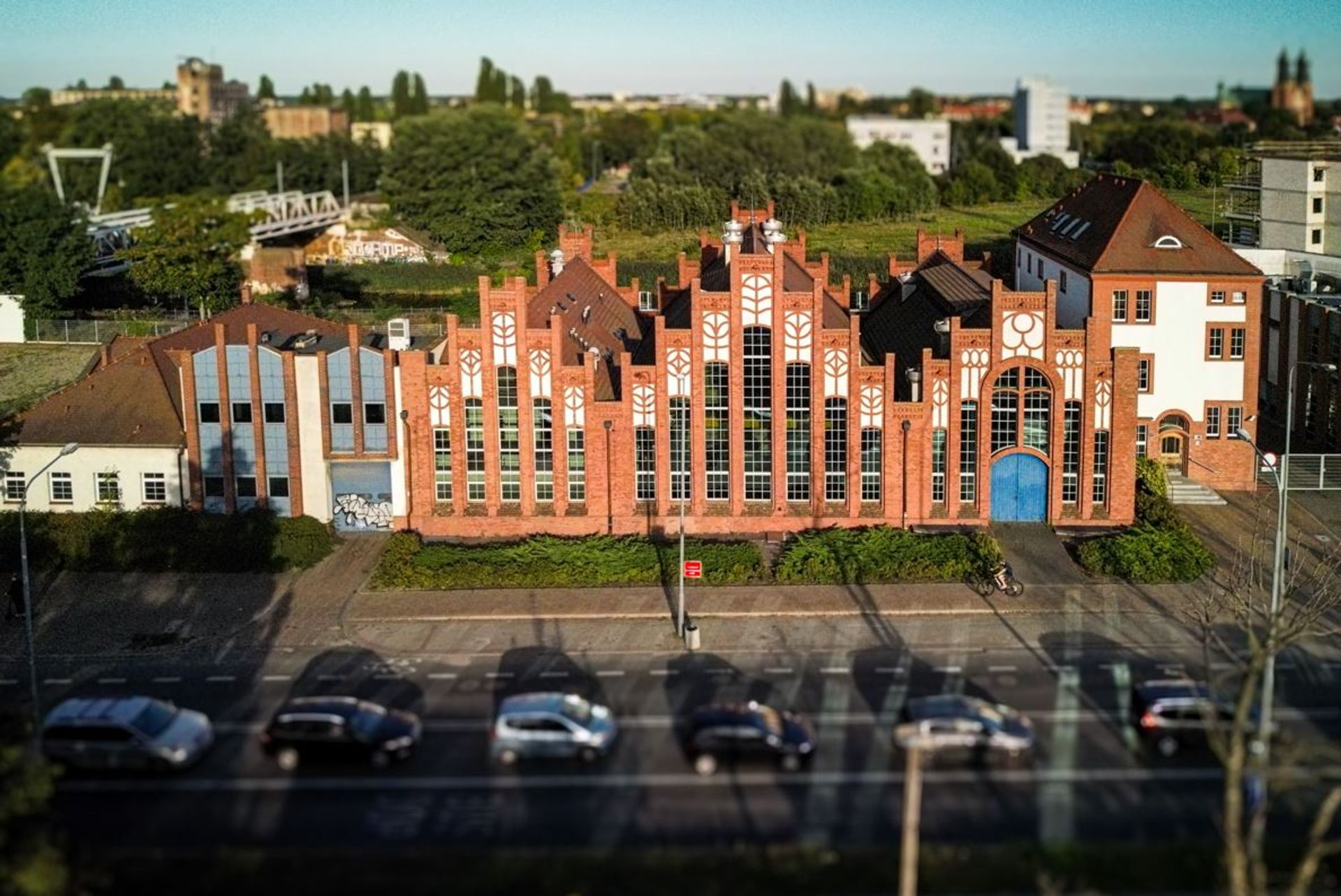 Aquanet sprzedaje zabytkowy budynek w centrum Poznania