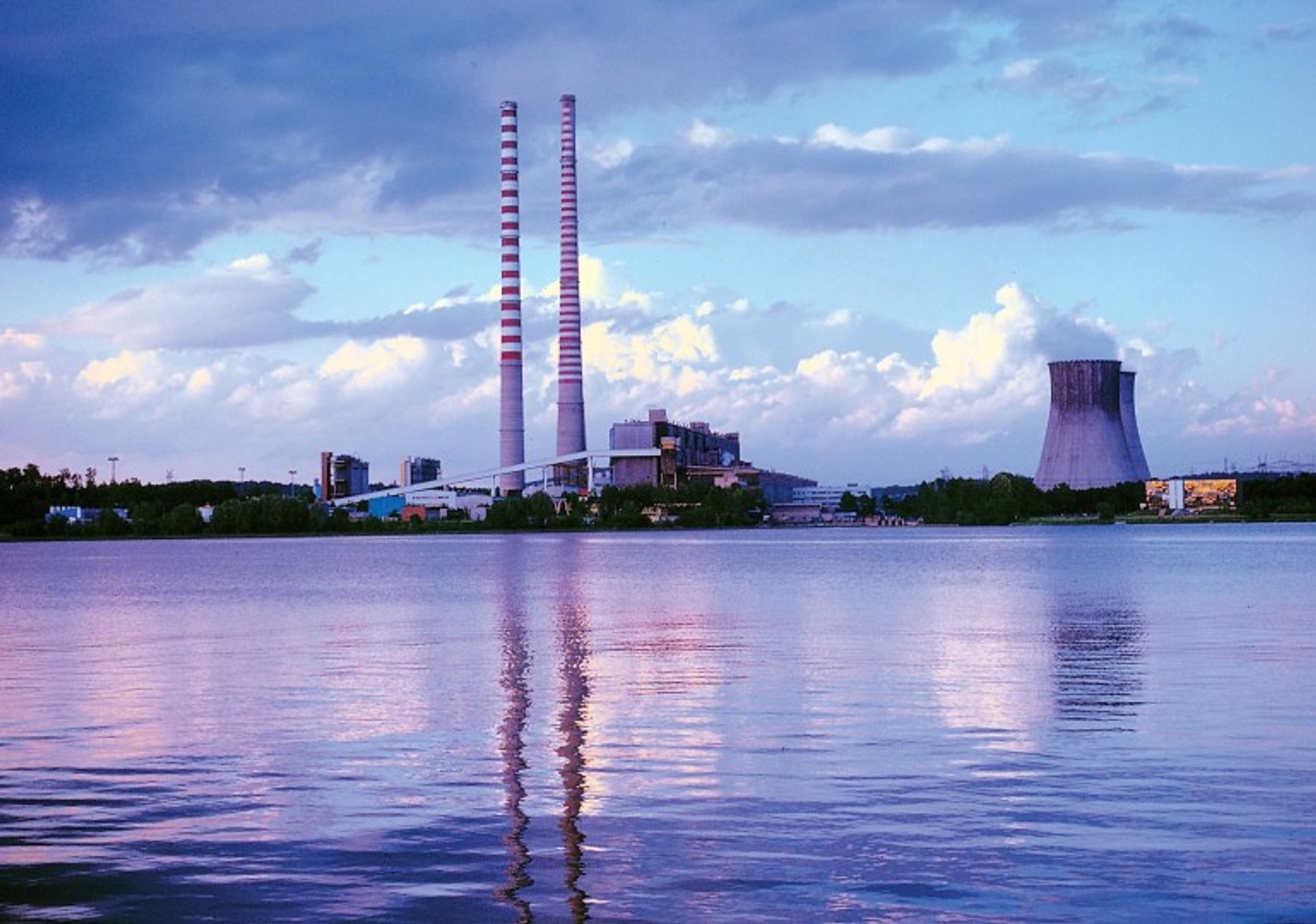 PGE wybuduje za ok. 3 miliardy złotych netto blok gazowo-parowy w Rybniku, jeden z największych w Europie