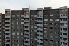 Ceny mieszkań w wielkiej płycie w największych miastach w Polsce