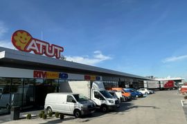 Inwestor z Krakowa otwiera nowy park handlowy pod Warszawą