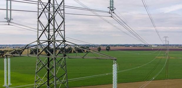 Kluczowy krok w realizacji inwestycji, która wzmocni bezpieczeństwo energetyczne woj. pomorskiego i warmińsko-mazurskiego. Umożliwi wyprowadzenie mocy z morskich farm wiatrowych