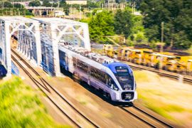 W tegoroczne lato pasażerowie będę mieli do dyspozycji rekordową liczbę połączeń PKP Intercity - aż 560 połączeń w dobie!