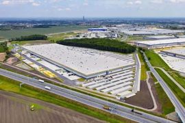 1000 nowych miejsc pracy. Amazon ruszył z kolejną wielką inwestycją w Polsce [FILM]
