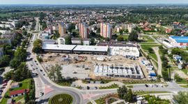 Co słychać na budowie dwóch nowych parków handlowych Rock Capital?