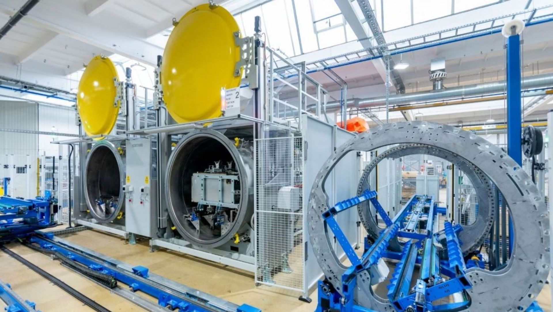 Globalny, szwajcarski koncern ABB rozbuduje fabrykę w Przasnyszu. Powstaną nowe miejsca pracy