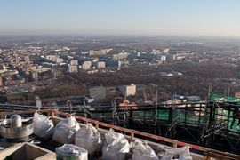 [Wrocław] Sky Tower na ukończeniu - w grudniu ruszają odbiory [FILM]