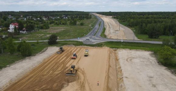 S19 Via Carpatia na północ od Lublina rośnie w oczach [FILM+ZDJĘCIA]