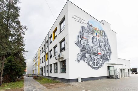 Rzeszów zakończył rozbudowę kolejnej szkoły. Inwestycja za 20 mln zł [ZDJĘCIA]