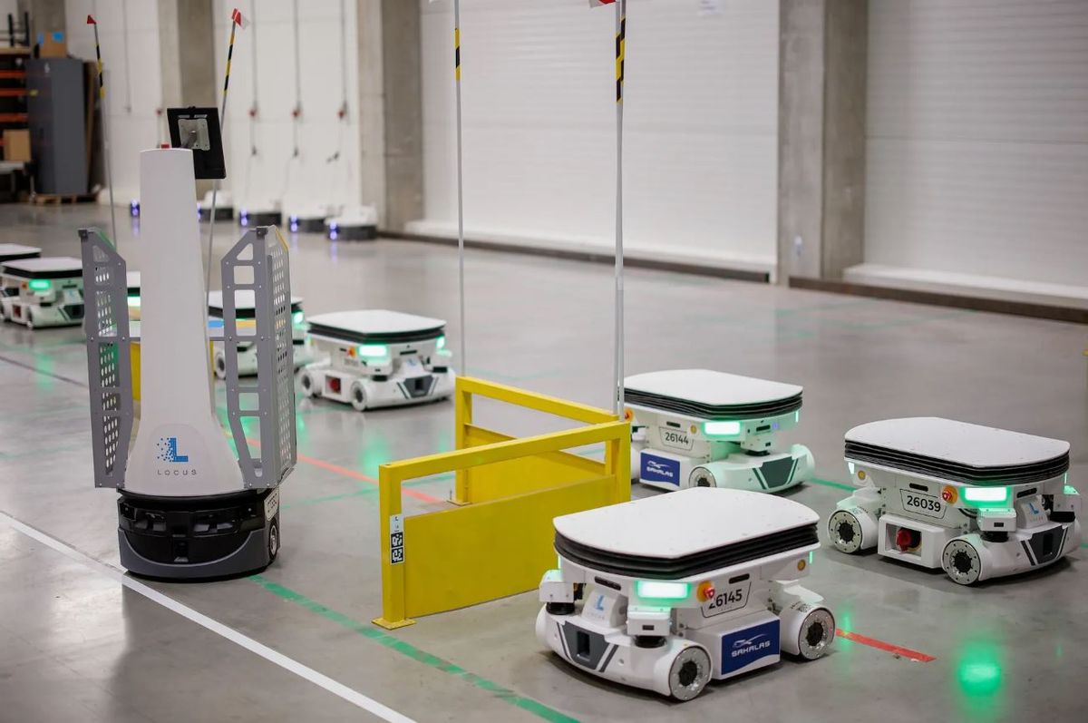 Fot. Locus Robotics