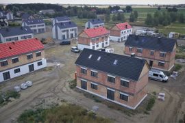 [wielkopolskie] Następne domy na osiedlu Zielone Rabowice II pod Poznaniem w budowie