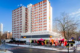 Biedronka przywraca architektoniczną perłę Katowic – remont z szacunkiem do historii 