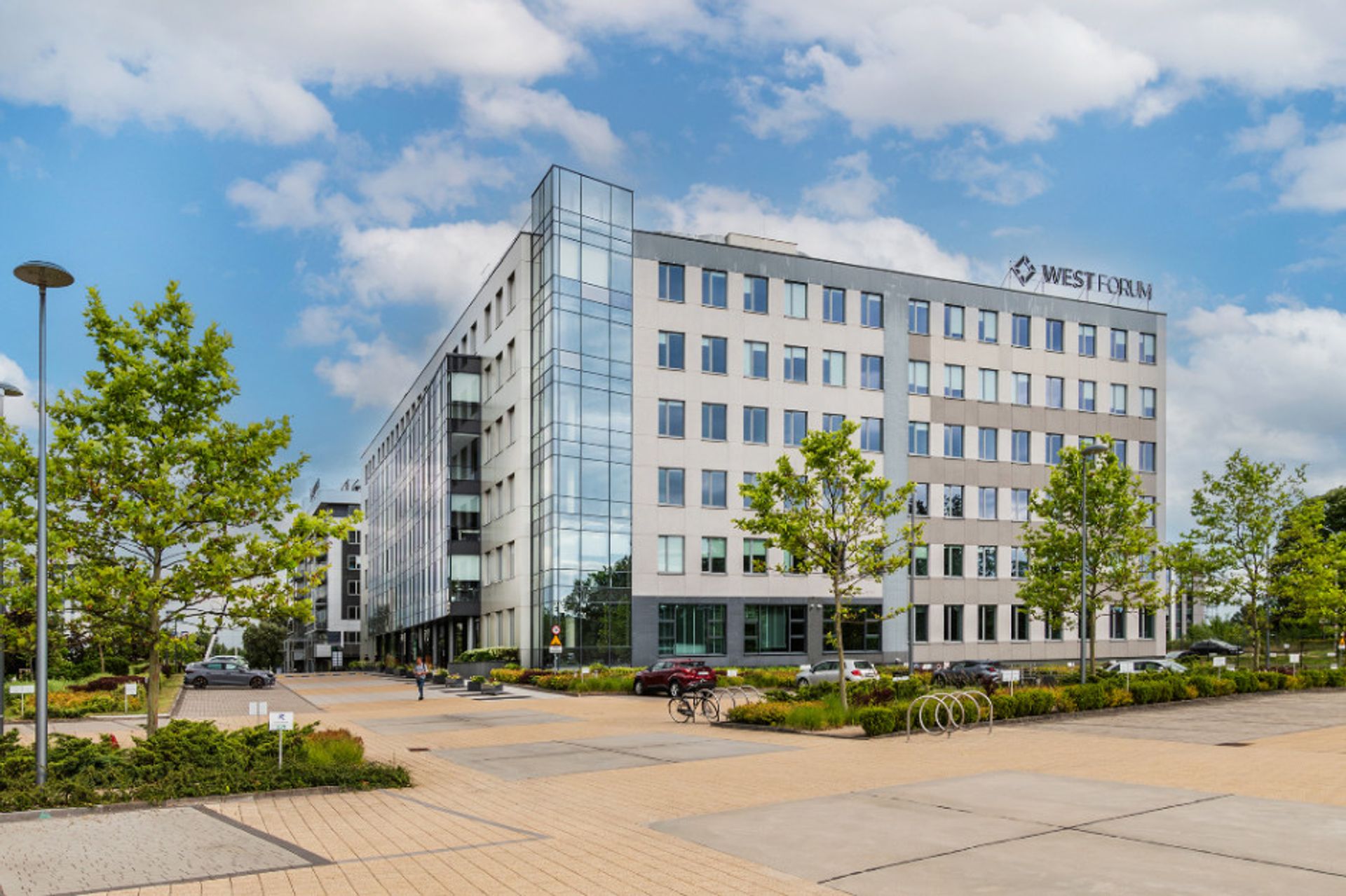 Nowe otwarcie dla West Forum we Wrocławiu. Elastyczne i tradycyjne powierzchnie biurowe