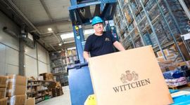 Znany producent galanterii skórzanej Wittchen rozbuduje centrum logistyczne pod Warszawą