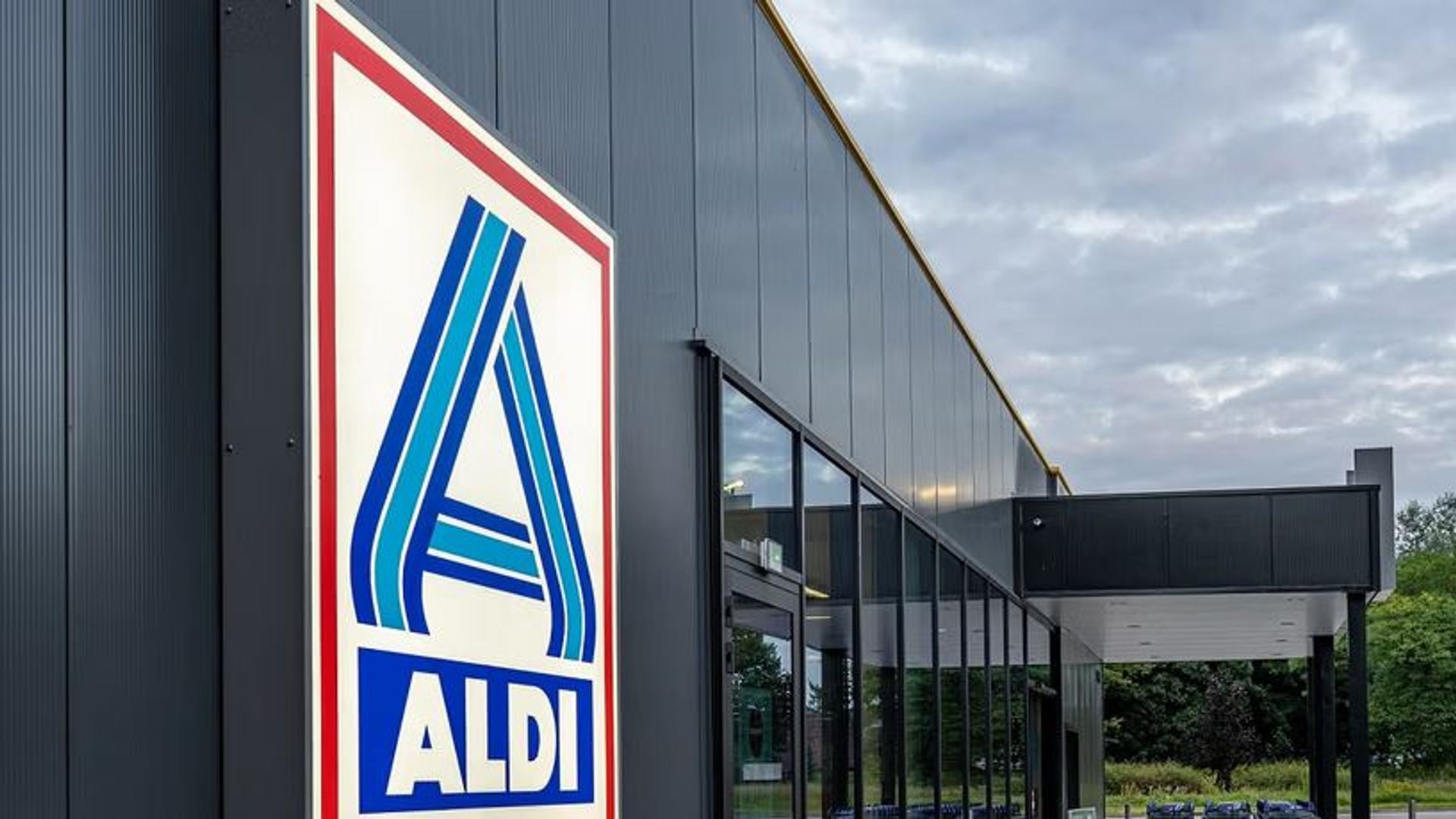 ALDI zdradza plany na 2025 rok i zapowiada otwarcie nowego centrum dystrybucyjnego