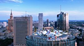 [Warszawa] Najlepsze biurowce wyróżniają ekskluzywne usługi