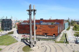 NSZZ "Solidarność" chce wybudować hotel na terenach postoczniowych w Gdańsku, przy ECS