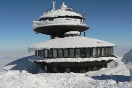 Wielka modernizacja na Śnieżce. Kultowe obserwatorium przejdzie rewitalizację!