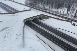 Trwa budowa drogi ekspresowej S6 między Sławnem a Słupskiem [FILM]