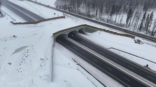 Powstał kolejny odcinek drogi ekspresowej S6 - między Sławnem a Słupskiem [FILM]