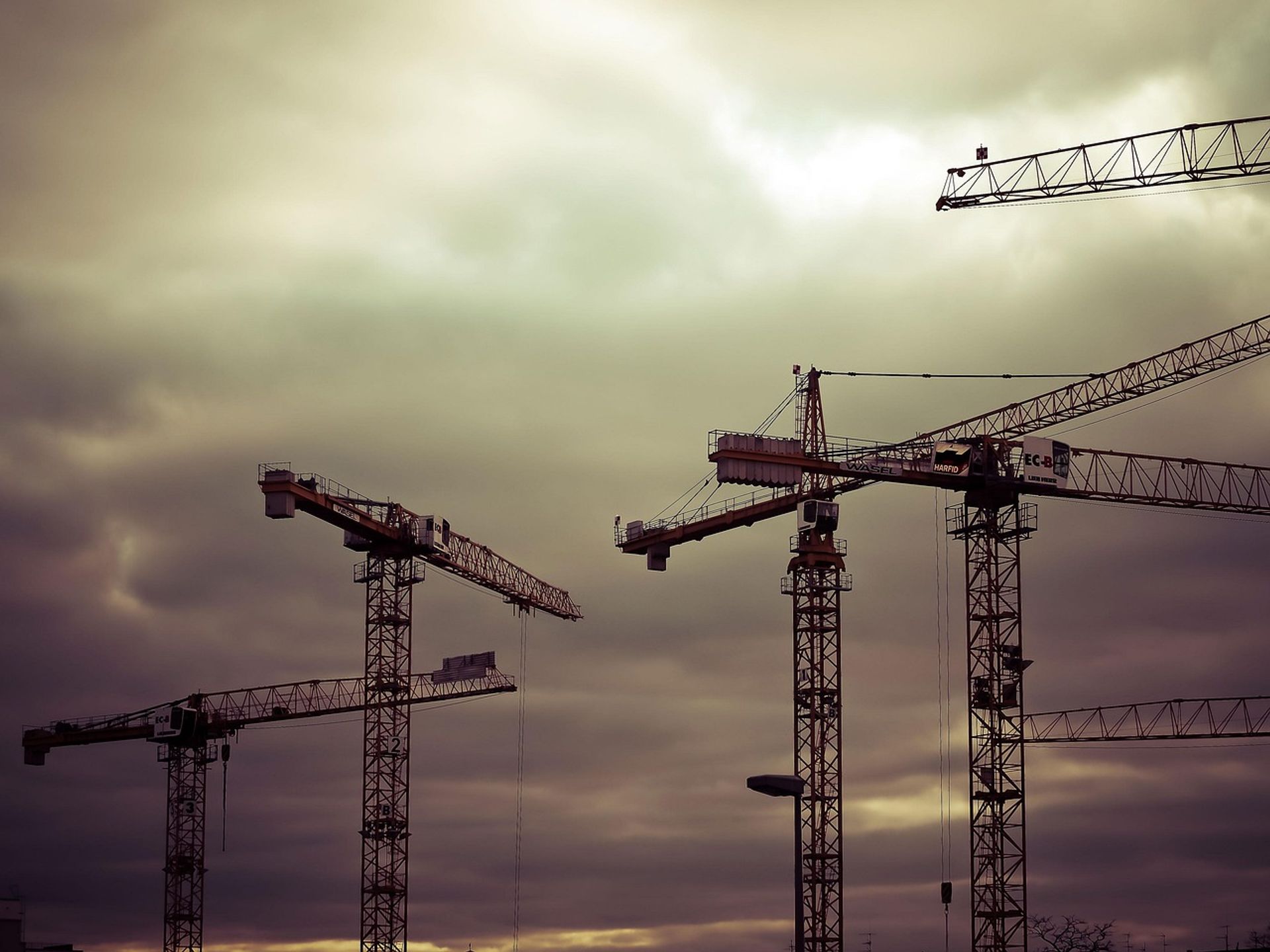 22,5 mld zł z KPO i 250 tysięcy nowych miejsc pracy. W Polsce powstanie infrastruktura podwójnego zastosowania (dual-use)