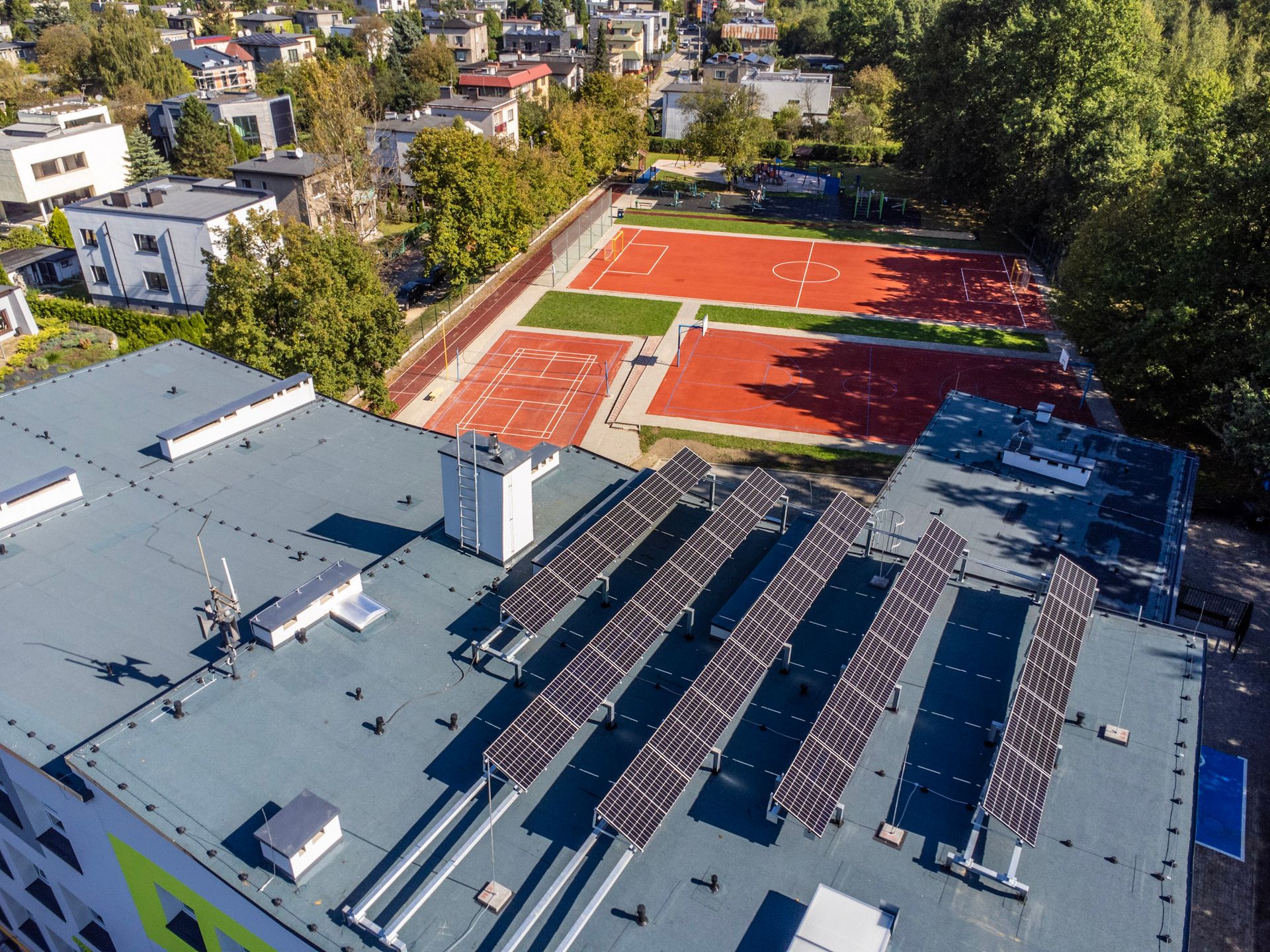 Katowice pozyskały środki unijne na kolejne miejskie instalacje OZE