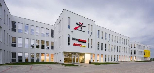 Grupa Muszkieterów z dalszymi wzrostami wyników w Polsce