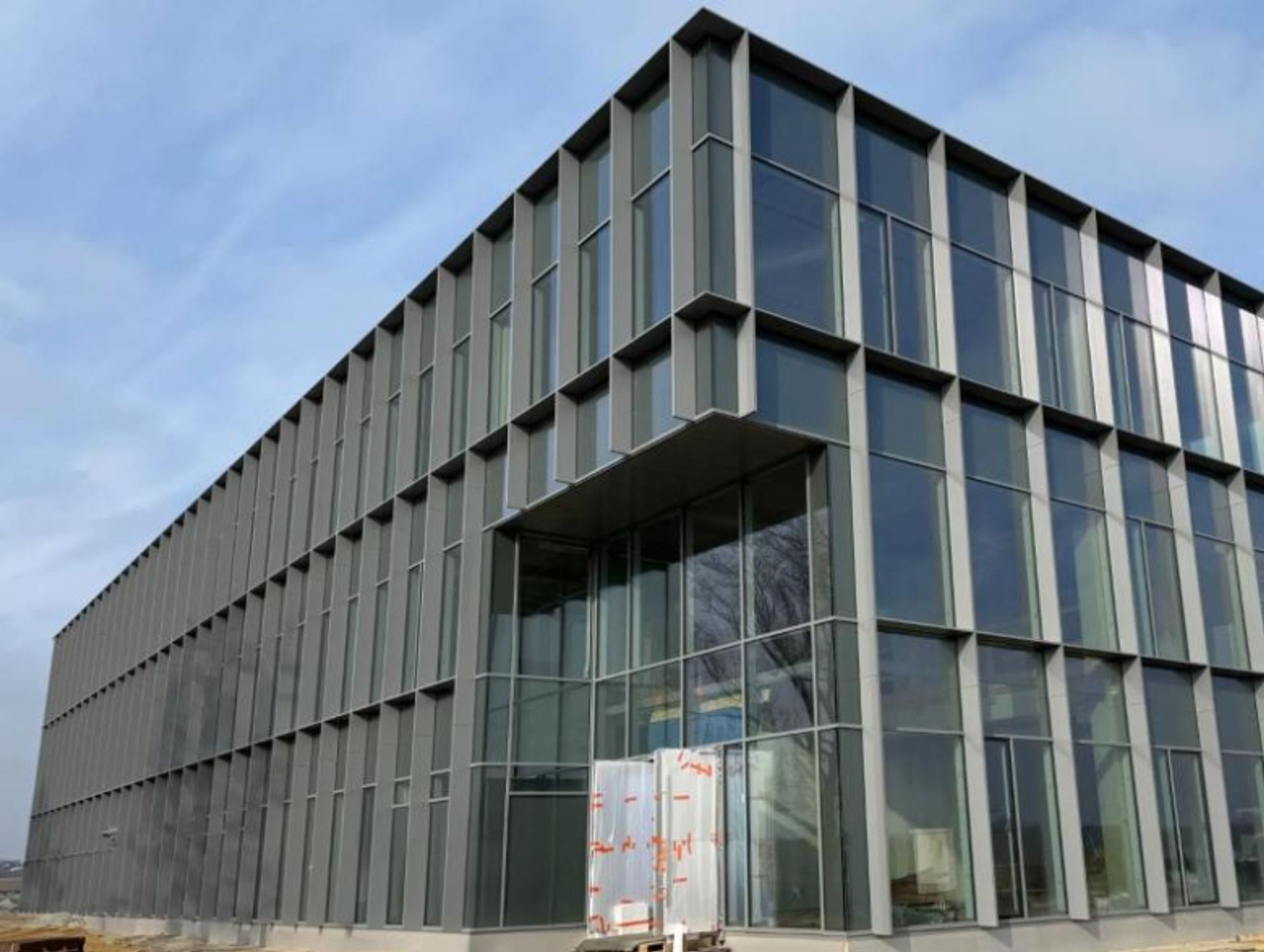 Duży, światowy producent tzw. płaskiego pieczywa inwestuje na Dolnym Śląsku