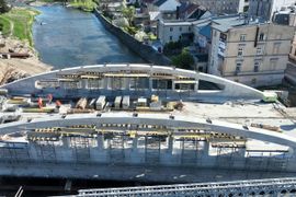 Opolskie: Most w Głuchołazach zabetonowany i sprężony [ZDJĘCIA]