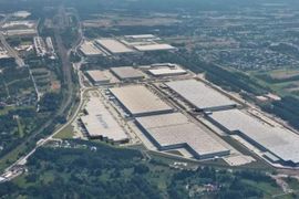 Rynek magazynowy w Polsce wciąż trzyma kurs, pomimo większej ostrożności [RAPORT]