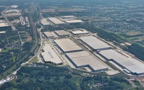 Rynek magazynowy w Polsce wciąż trzyma kurs, pomimo większej ostrożności [RAPORT]