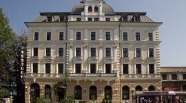 Zabytkowy, nieczynny hotel President w Bielsku-Białej został sprzedany