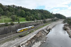 Podróż najszybszymi pociągami z Wrocławia przez Kłodzko do Międzylesia skróci się o 30 minut