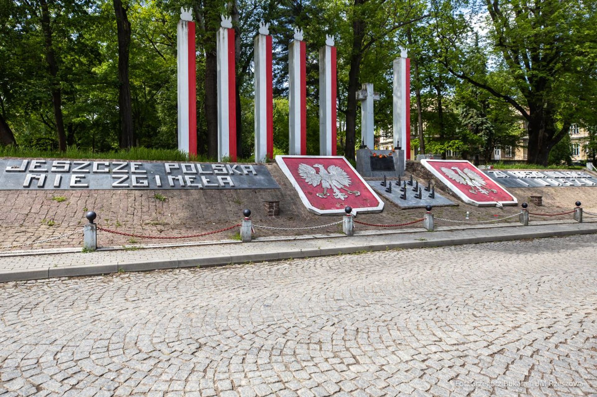 Pomnik Dziesięciu Rąk w Rzeszowie zostanie odnowiony 