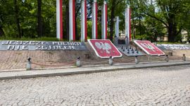 Pomnik Dziesięciu Rąk w Rzeszowie zostanie odnowiony [ZDJĘCIA]