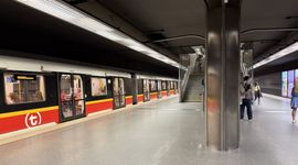 Kolejne modernizacje i ulepszenia na linii metra M1 w Warszawie [ZDJĘCIA]