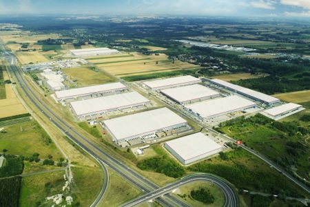 Firma CAT LC Polska ponownie stawia na SEGRO Logistics Park Stryków