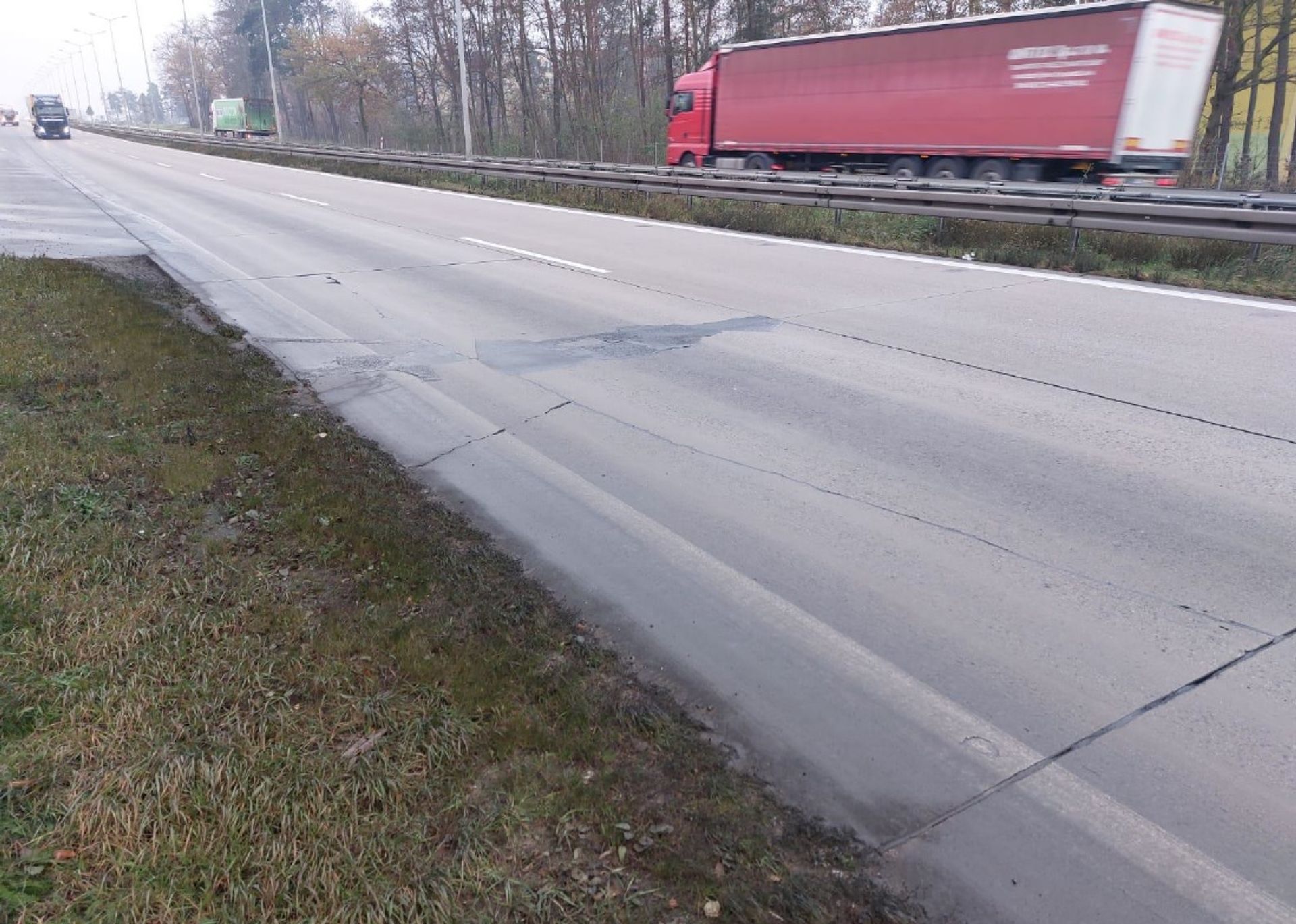 GDDKiA ogłosiła przetarg na remont nawierzchni betonowej autostrady A4 w okolicy węzła LSSE Krzywa