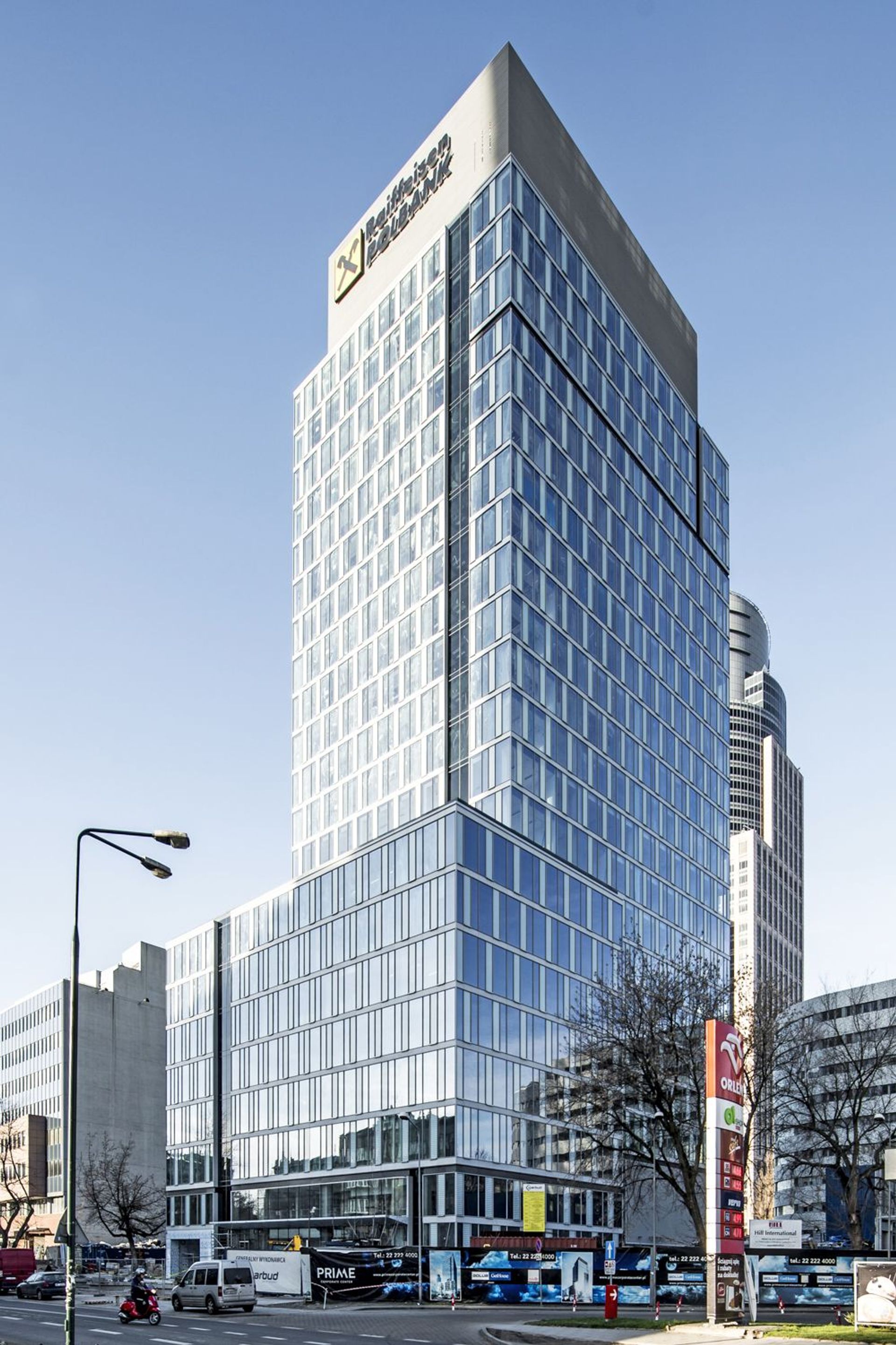  Warburg-HIH Invest finalizuje zakup biurowca Prime Corporate Center w Warszawie