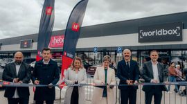 Pod Łodzią otwarty został nowy park handlowy