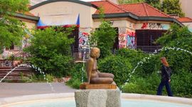 Ostatnia ruina przy ul. Piotrkowskiej w Łodzi zostanie wyburzona. Co powstanie w tym miejscu? [ZDJĘCIA]