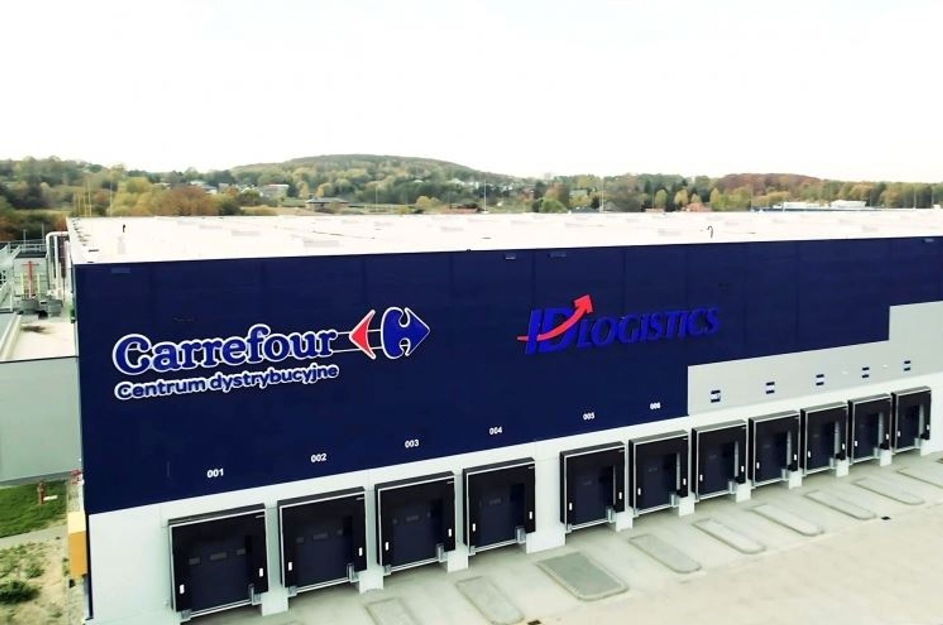 Carrefour Polska przedłużył umowy z operatorem logistycznym ID Logistics 
