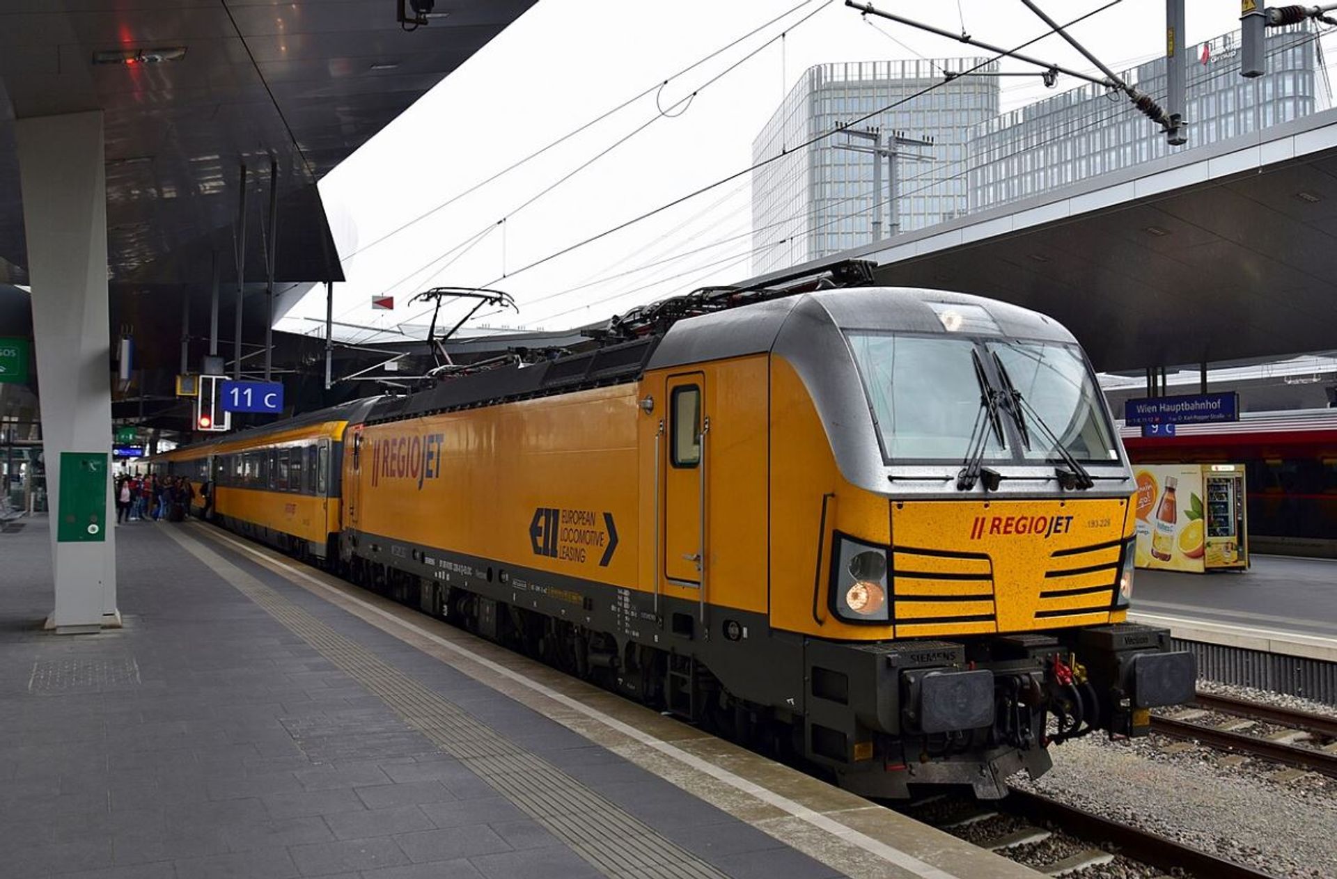 Czeski RegioJet łamie kolejowy beton w Polsce. Konkurencja dla PKP Intercity?